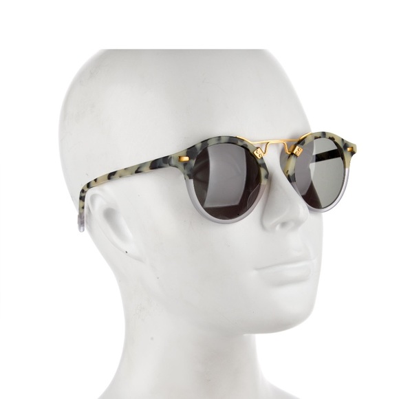 Le specs - Picture 1 of 3